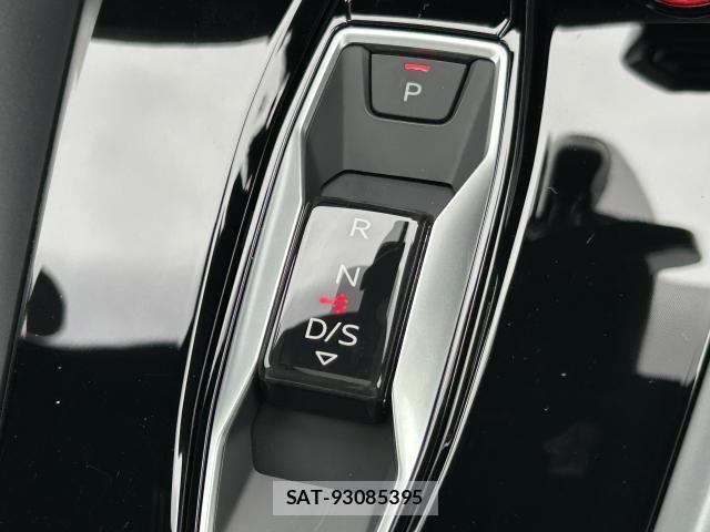 Audi RS3 SPORTBACK 2025-05 6715675-23