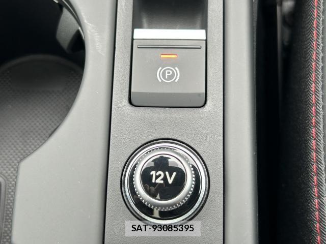 Audi RS3 SPORTBACK 2025-05 6715675-28