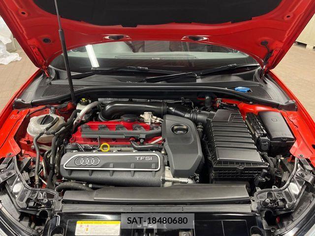 Audi RS3 SPORTBACK 2016-04 6813839-18