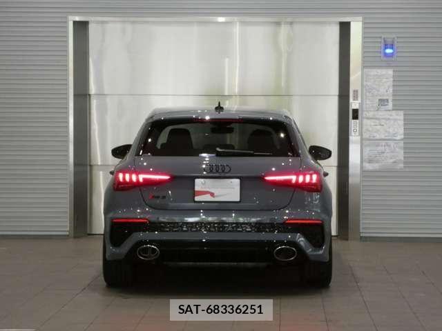 Audi RS3 SPORTBACK 2024-12 6902330-5