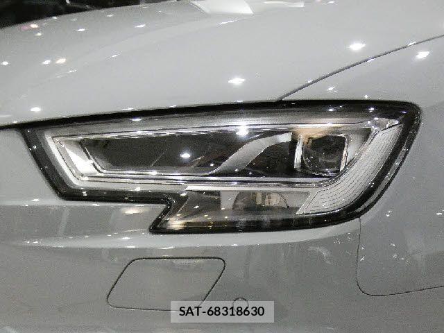 Audi RS3 SPORTBACK 2018-08 7215051-18