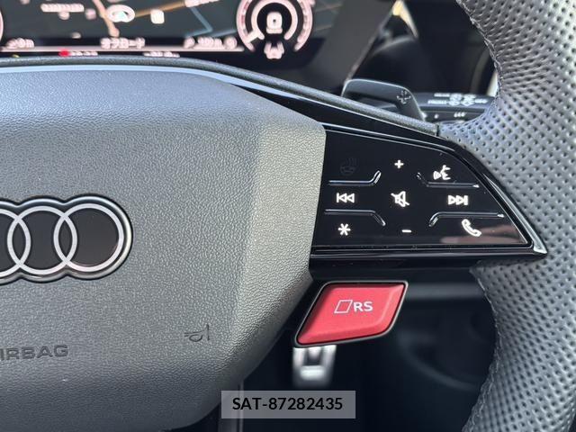 Audi RS3 SPORTBACK 2026-02 7356908-9
