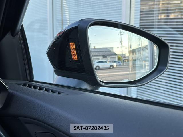 Audi RS3 SPORTBACK 2026-02 7356908-14