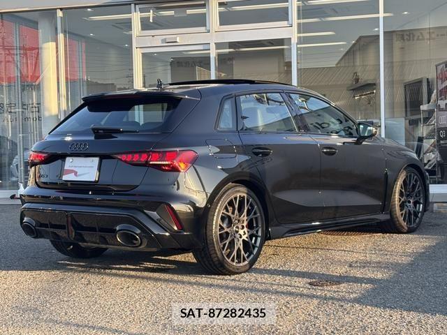 Audi RS3 SPORTBACK 2026-02 7356908-2