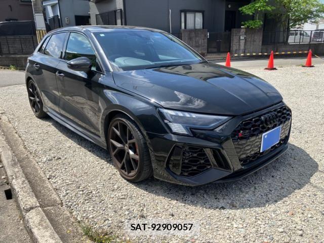 Audi RS3 SPORTBACK 2024-01 7356907-2