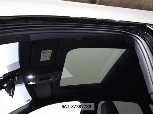 Audi RS3 SPORTBACK 2025-06 7453033-22