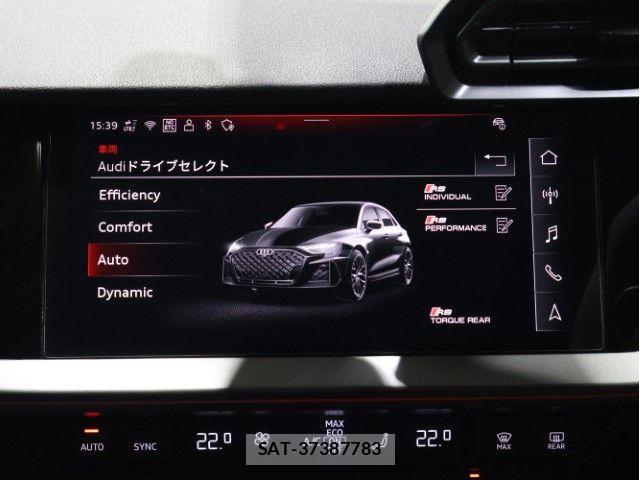 Audi RS3 SPORTBACK 2025-06 7453033-27