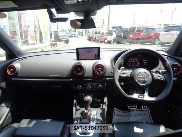 Audi RS3 SPORTBACK 2020-11 7615103-16