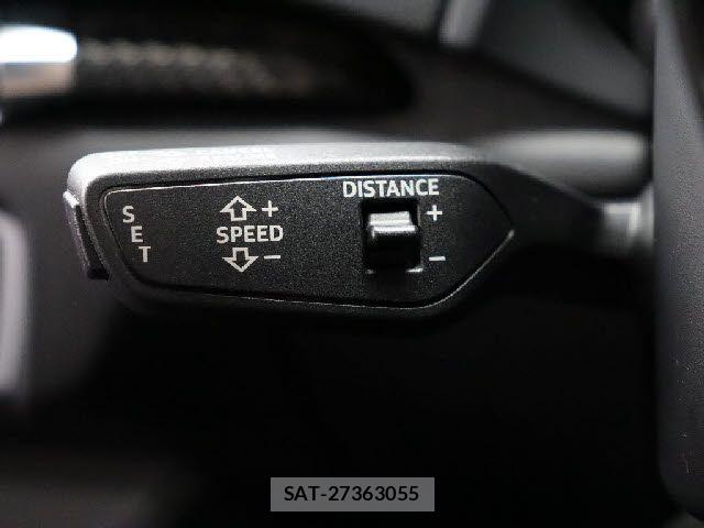 Audi RS3 SPORTBACK 2018-09 7875371-12