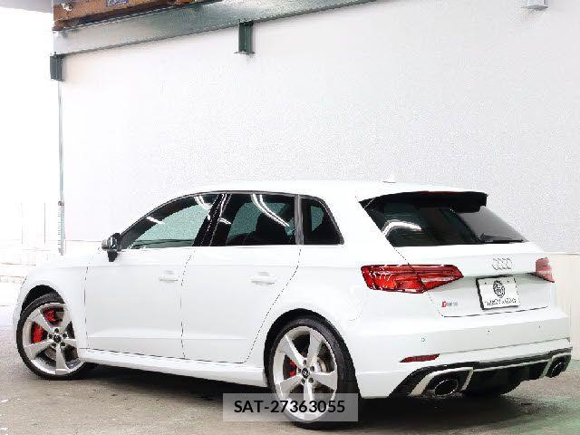 Audi RS3 SPORTBACK 2018-09 7875371-14