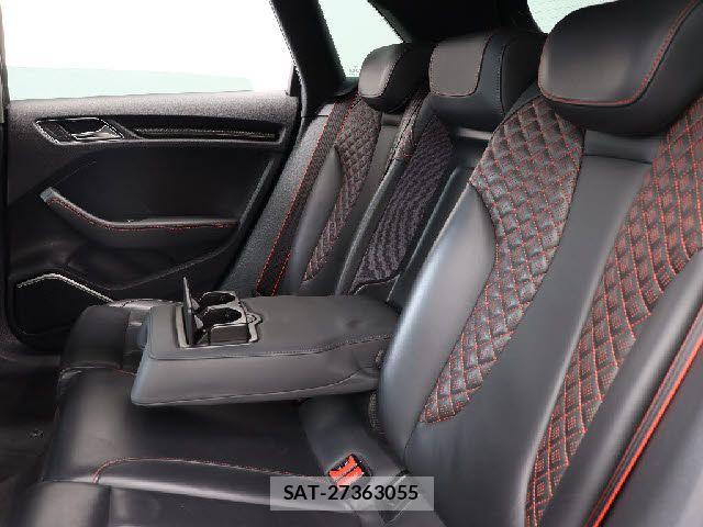 Audi RS3 SPORTBACK 2018-09 7875371-18