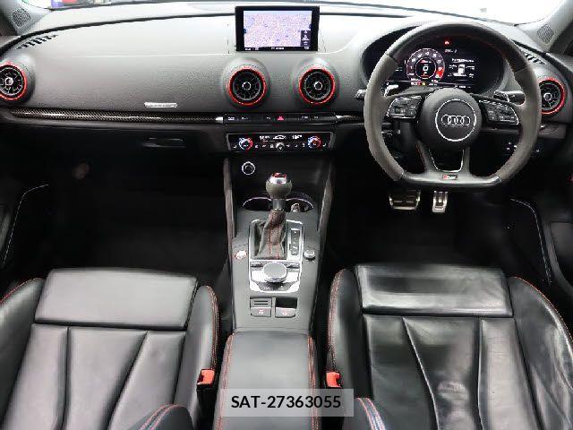 Audi RS3 SPORTBACK 2018-09 7875371-1