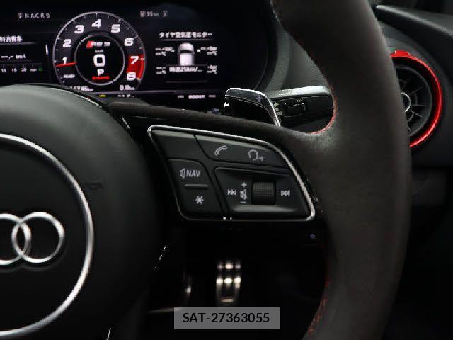 Audi RS3 SPORTBACK 2018-09 7875371-24