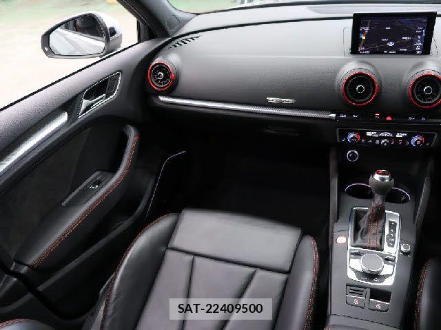 Audi RS3 SPORTBACK 2020-08 7875369-22