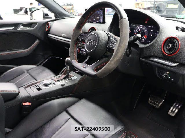 Audi RS3 SPORTBACK 2020-08 7875369-3