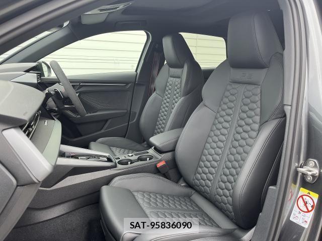 Audi RS3 SPORTBACK 2025-12 8129076-13