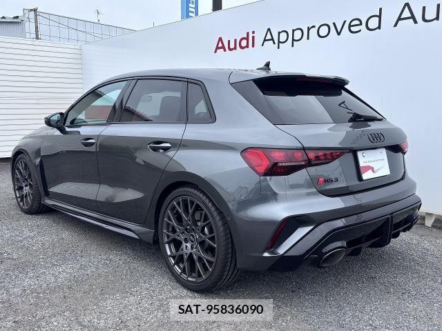 Audi RS3 SPORTBACK 2025-12 8129076-18