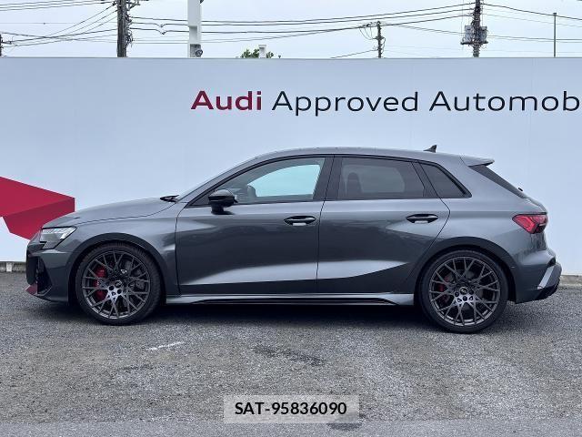 Audi RS3 SPORTBACK 2025-12 8129076-19