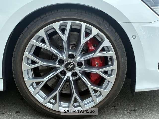 Audi RS3 SPORTBACK 2022-05 8313174-10