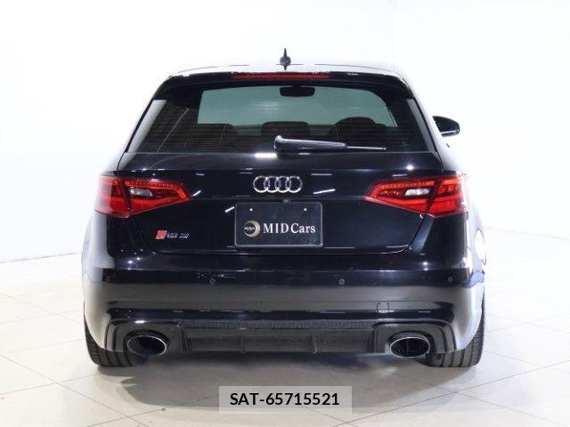 Audi RS3 SPORTBACK 2016-04 8334953-4