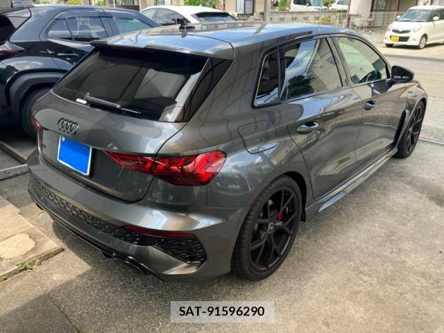 Audi RS3 SPORTBACK 2023-06 8353937-8