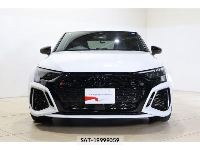 Audi RS3 SPORTBACK 2024-03 8364843-12