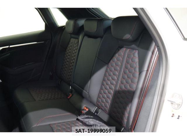 Audi RS3 SPORTBACK 2024-03 8364843-5