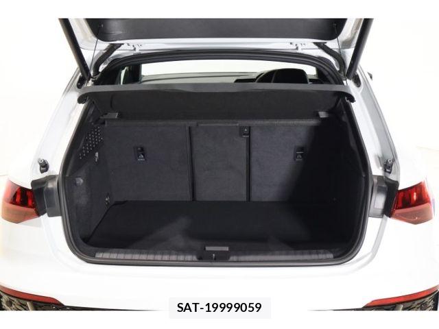 Audi RS3 SPORTBACK 2024-03 8364843-8