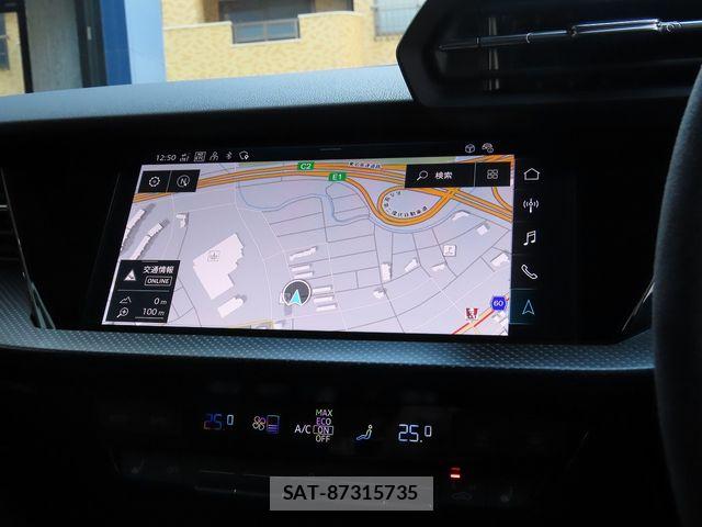 Audi RS3 SPORTBACK 2024-04 8625880-11