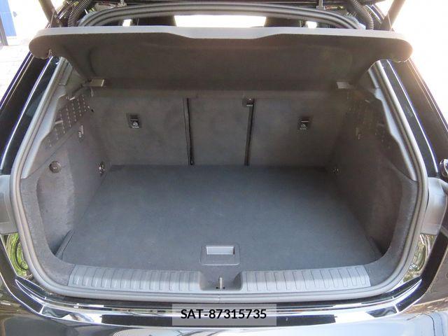 Audi RS3 SPORTBACK 2024-04 8625880-23