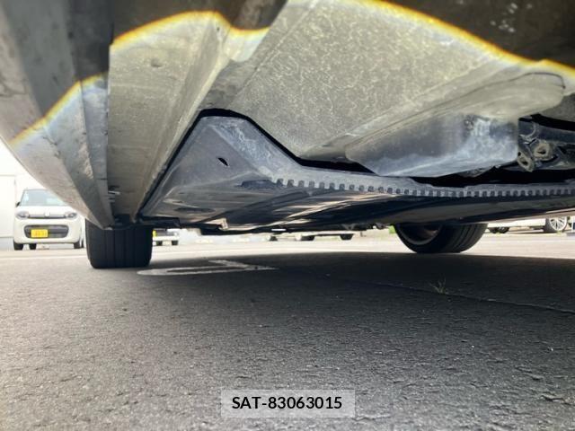 Audi RS3 SPORTBACK 2018-07 8740655-12