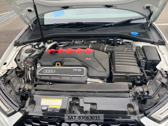 Audi RS3 SPORTBACK 2018-07 8740655-14