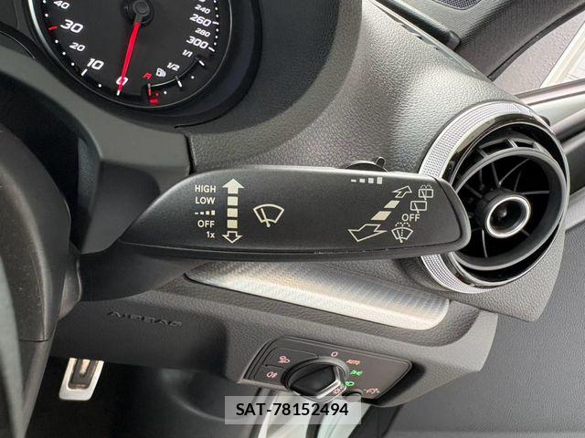 Audi RS3 SPORTBACK 2015-11 8883324-19
