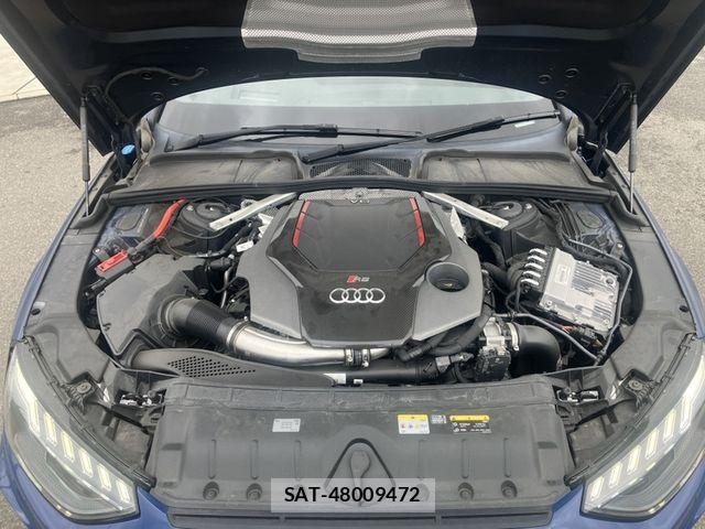 Audi RS4 2023-05 7020048-14