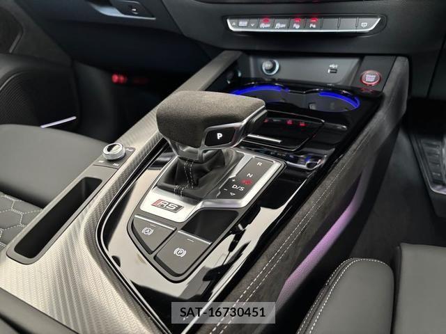 Audi RS4 2023-06 7391408-12
