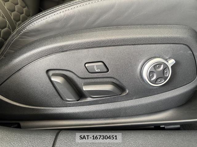 Audi RS4 2023-06 7391408-15