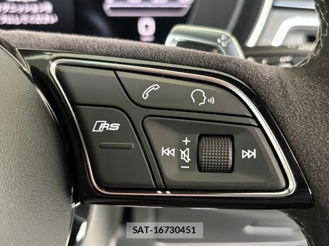 Audi RS4 2023-06 7391408-8