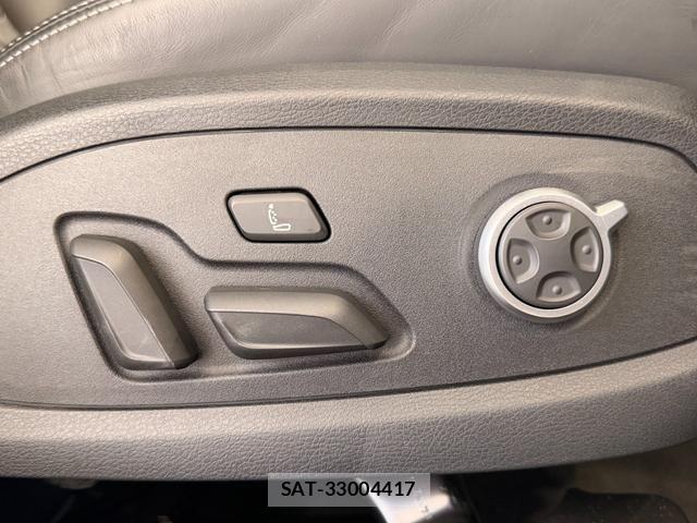 Audi RS4 2022-03 7721005-9