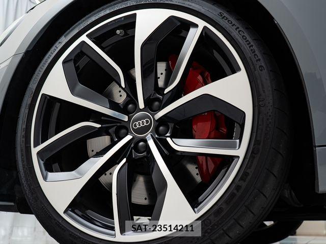 Audi RS4 2021-04 8129078-1
