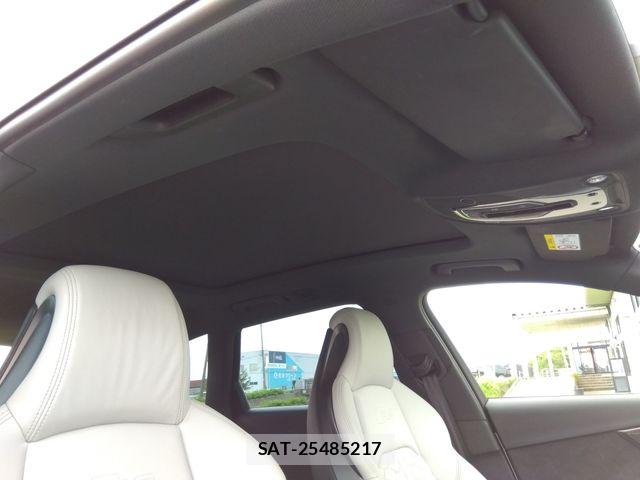 Audi RS4 2021-04 8145500-11