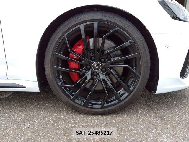 Audi RS4 2021-04 8145500-12