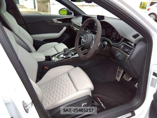 Audi RS4 2021-04 8145500-1