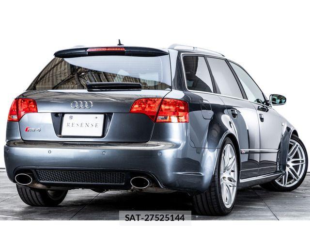 Audi RS4 2007-07 8244659-2