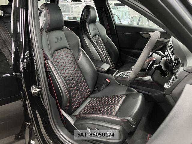 Audi RS4 2019-09 8740656-11
