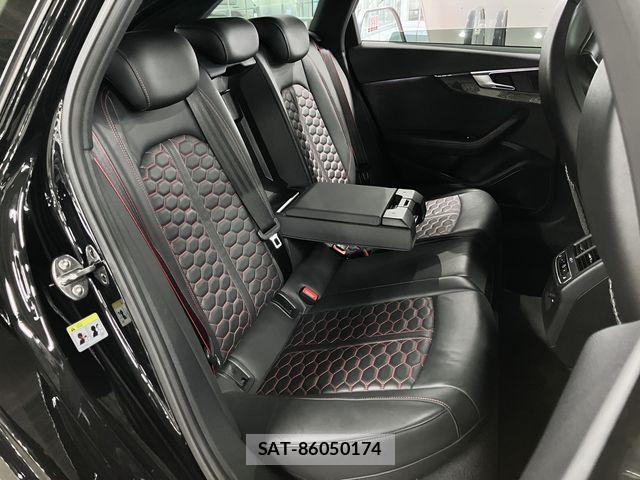 Audi RS4 2019-09 8740656-12