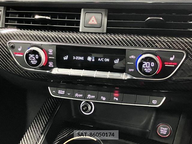 Audi RS4 2019-09 8740656-16