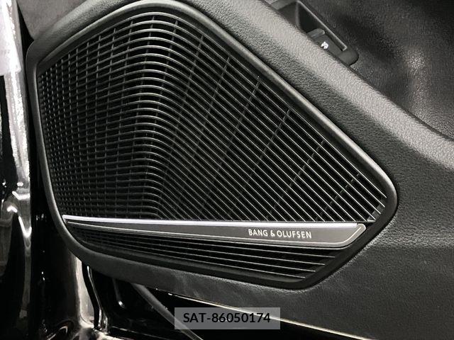Audi RS4 2019-09 8740656-20