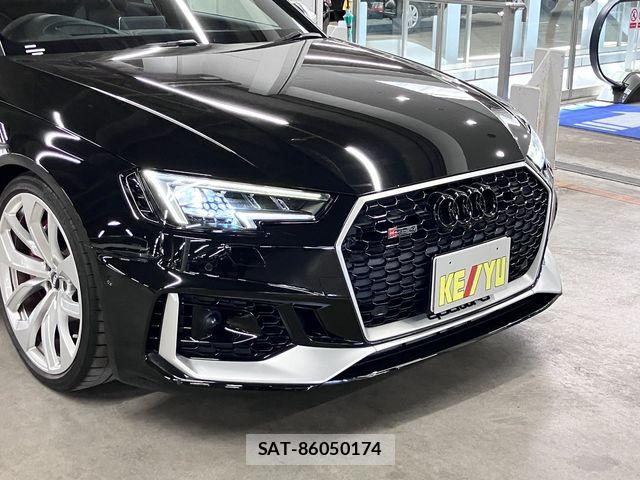 Audi RS4 2019-09 8740656-25