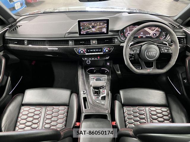 Audi RS4 2019-09 8740656-2