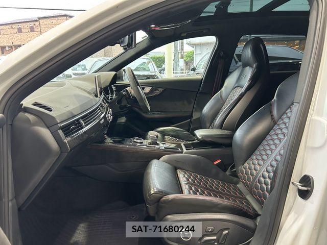Audi RS4 2019-08 8883327-11